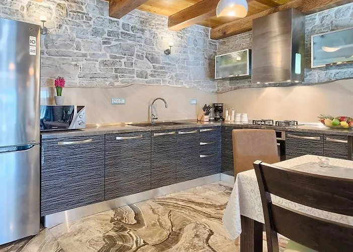 Patrick By 4* Pazin