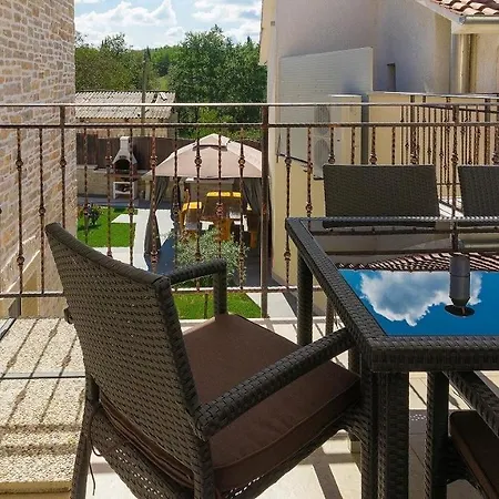 Beautiful Istrian Patrick With A Pool